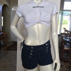 Almost Famous Sailor Shorts. Ladies size 5🌹